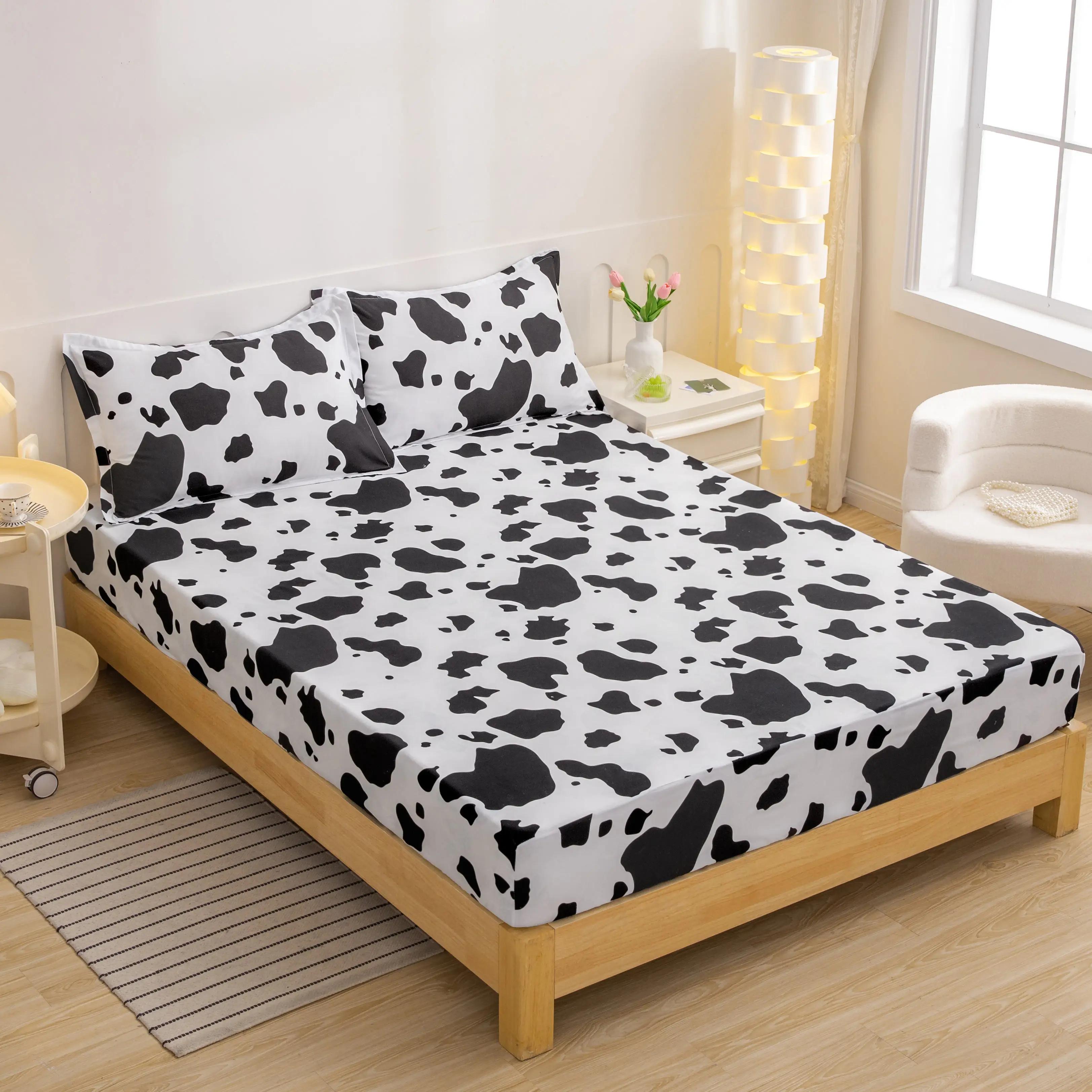 Cartoon Cow Print Bed Sheet Set Comfortable Skin-friendly Bedding with 2 Pillowcases Home Bedspread Adult Child Bedroom Decor 90x200cmx25cm 3pcs
Cartoon Cow Print Bed Sheet Set Comfortable Skin-friendly Bedding with 2 Pillowcases Home Bedspread Adult Child Bedroom Decor 90x200cmx25cm 3pcs