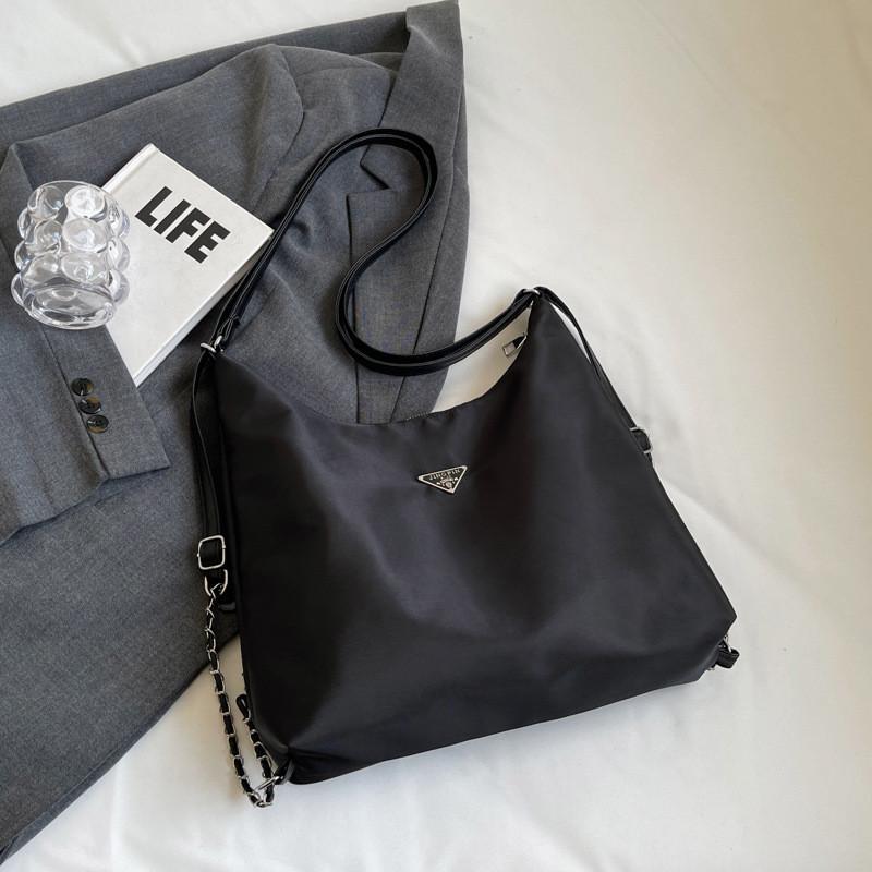 Stylish And Versatile Large Capacity Black Canvas Tote Bag For Women Perfect For Casual Commute In 2024
Stylish And Versatile Large Capacity Black Canvas Tote Bag For Women Perfect For Casual Commute In 2024