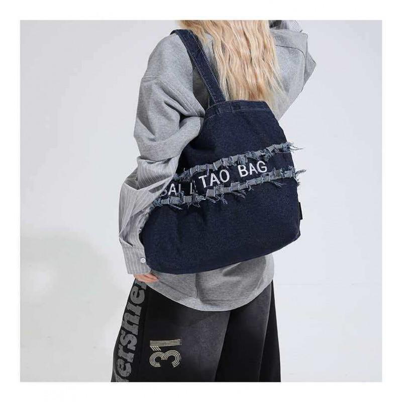 Fashionable Large Capacity Women s Commuter One-shoulder Tote Bag Washed Denim Canvas College Student Handbag Trendy 35x13x32 темно-синього кольору
Fashionable Large Capacity Women s Commuter One-shoulder Tote Bag Washed Denim Canvas College Student Handbag Trendy 35x13x32 темно-синього кольору