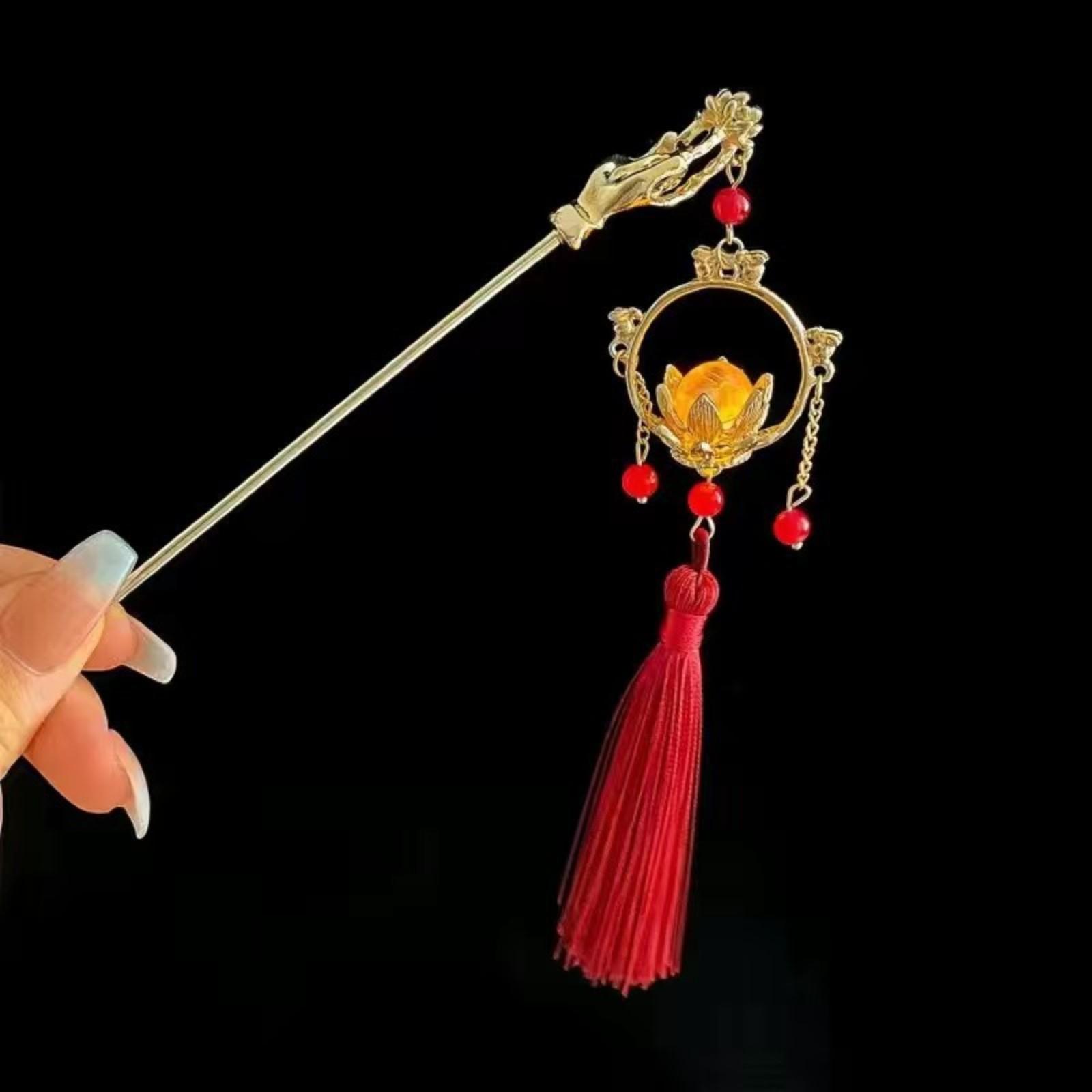 Ancient Luminous Hairpin Tassel Hairpin Hanfu Step Shaking Head Hair Accessories золотой
Ancient Luminous Hairpin Tassel Hairpin Hanfu Step Shaking Head Hair Accessories золотой