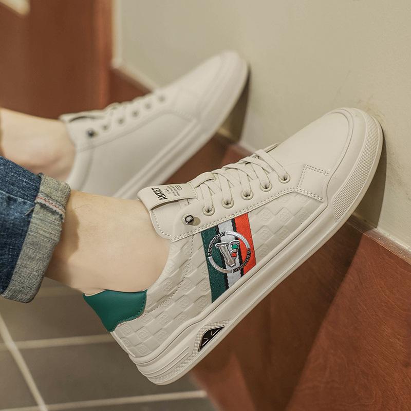 European station leather one-pedal fashion men s shoes embossed versatile trend leather surface white shoes casual board shoes men 44 абрикосовый
European station leather one-pedal fashion men s shoes embossed versatile trend leather surface white shoes casual board shoes men 44 абрикосовый