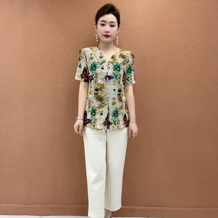 2026 Summer Fashion: Women s Versatile Printed Lapel Short-Sleeve Top for Middle Aged & Elderly XL (suggested 85-105 jin)
2026 Summer Fashion: Women s Versatile Printed Lapel Short-Sleeve Top for Middle Aged & Elderly XL (suggested 85-105 jin)