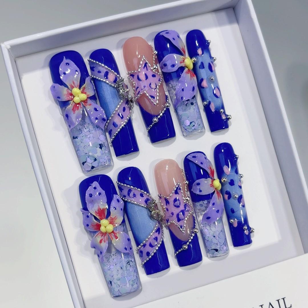 Exquisite Handmade Gradient Wave Dot Diamond Nail Tips - European & American Design Large
Exquisite Handmade Gradient Wave Dot Diamond Nail Tips - European & American Design Large