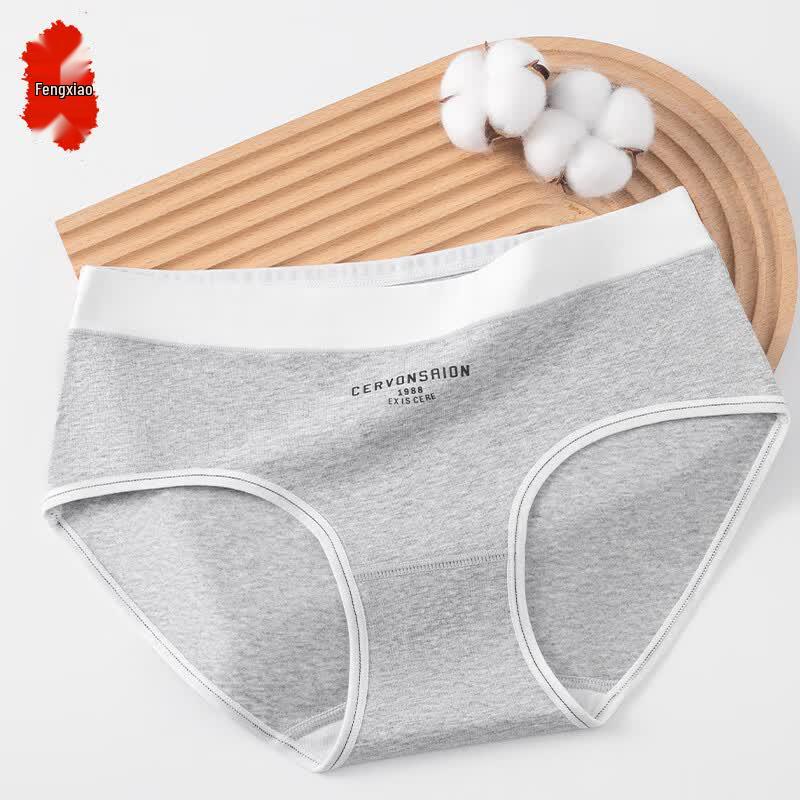Women s Seamless Mid-Rise Sports Briefs L
Women s Seamless Mid-Rise Sports Briefs L