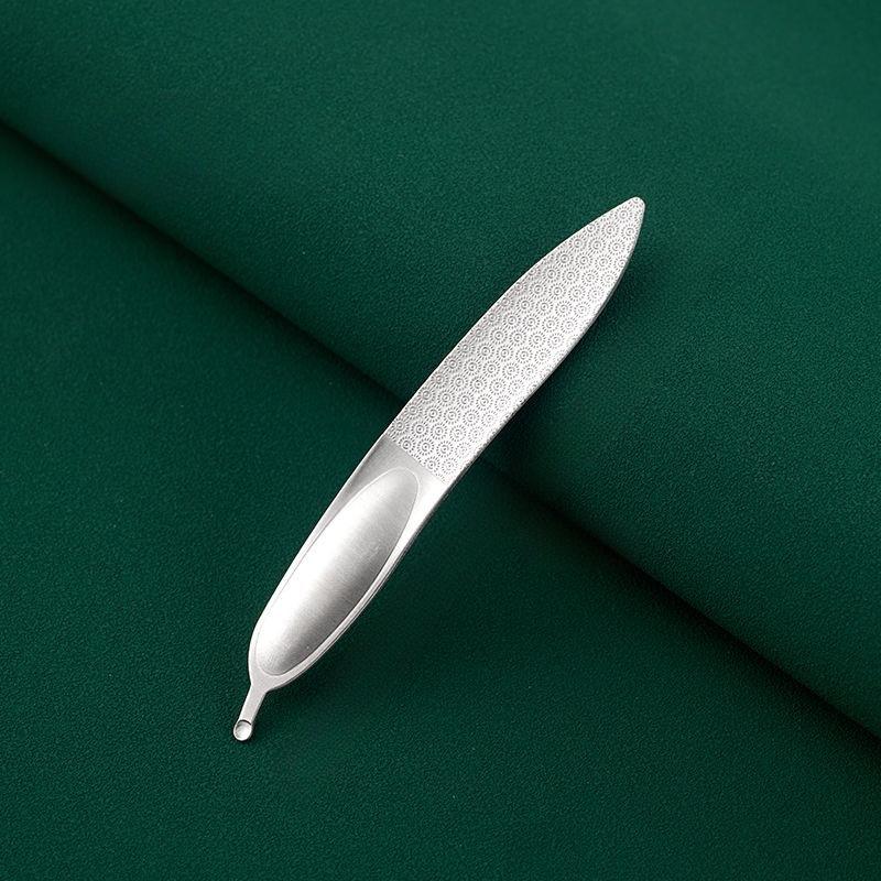Stainless Steel Nail Files Double-Sided Mini Manicure & Pedicure Tool for Smooth Nails Ideal for Home or Salon Use
Stainless Steel Nail Files Double-Sided Mini Manicure & Pedicure Tool for Smooth Nails Ideal for Home or Salon Use