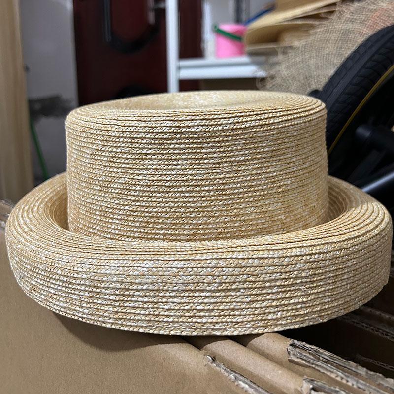 High Quality Fine Wheat Straw For Women Handmade French British Top Hat Fashion Designer Style Summer Beach Sun Hat Wedding Hat 56-58cm
High Quality Fine Wheat Straw For Women Handmade French British Top Hat Fashion Designer Style Summer Beach Sun Hat Wedding Hat 56-58cm