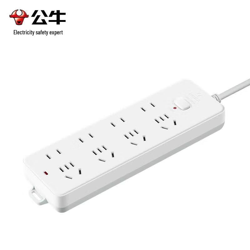 BULL GN-403 8-Outlet Power Strip with Master Switch
BULL GN-403 8-Outlet Power Strip with Master Switch