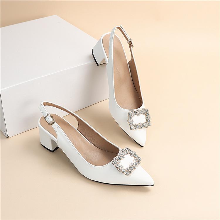 Summer new rhinestone buckle pointed head bag head sandals women s simple thick heel high heel dating gentle single shoes 35 білий
Summer new rhinestone buckle pointed head bag head sandals women s simple thick heel high heel dating gentle single shoes 35 білий