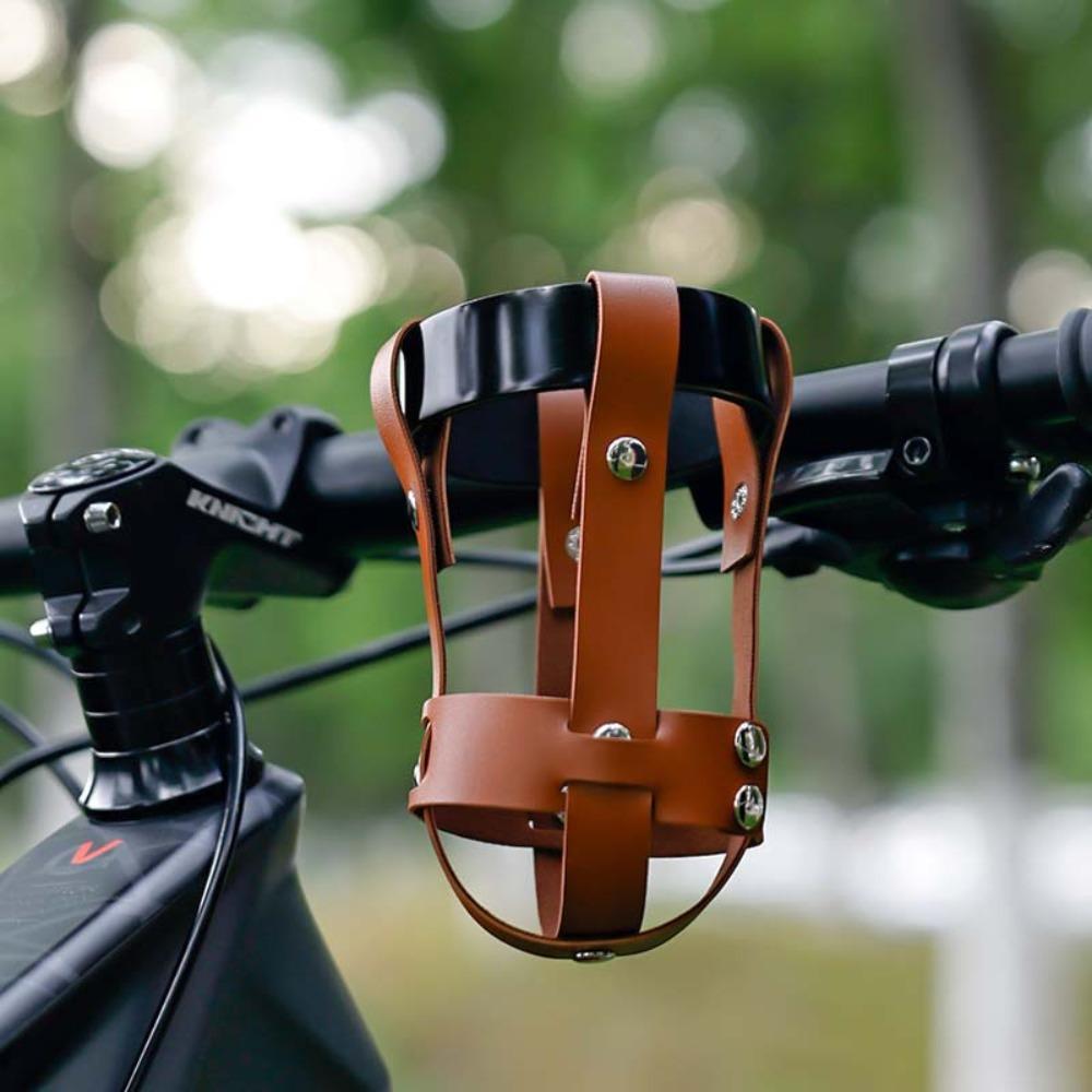 Aluminum Bicycle Water Bottle Rack for Cyclists Compact Anti - wobble Retro - design Scooter Bracket Riding Accessory коричневый
Aluminum Bicycle Water Bottle Rack for Cyclists Compact Anti - wobble Retro - design Scooter Bracket Riding Accessory коричневый