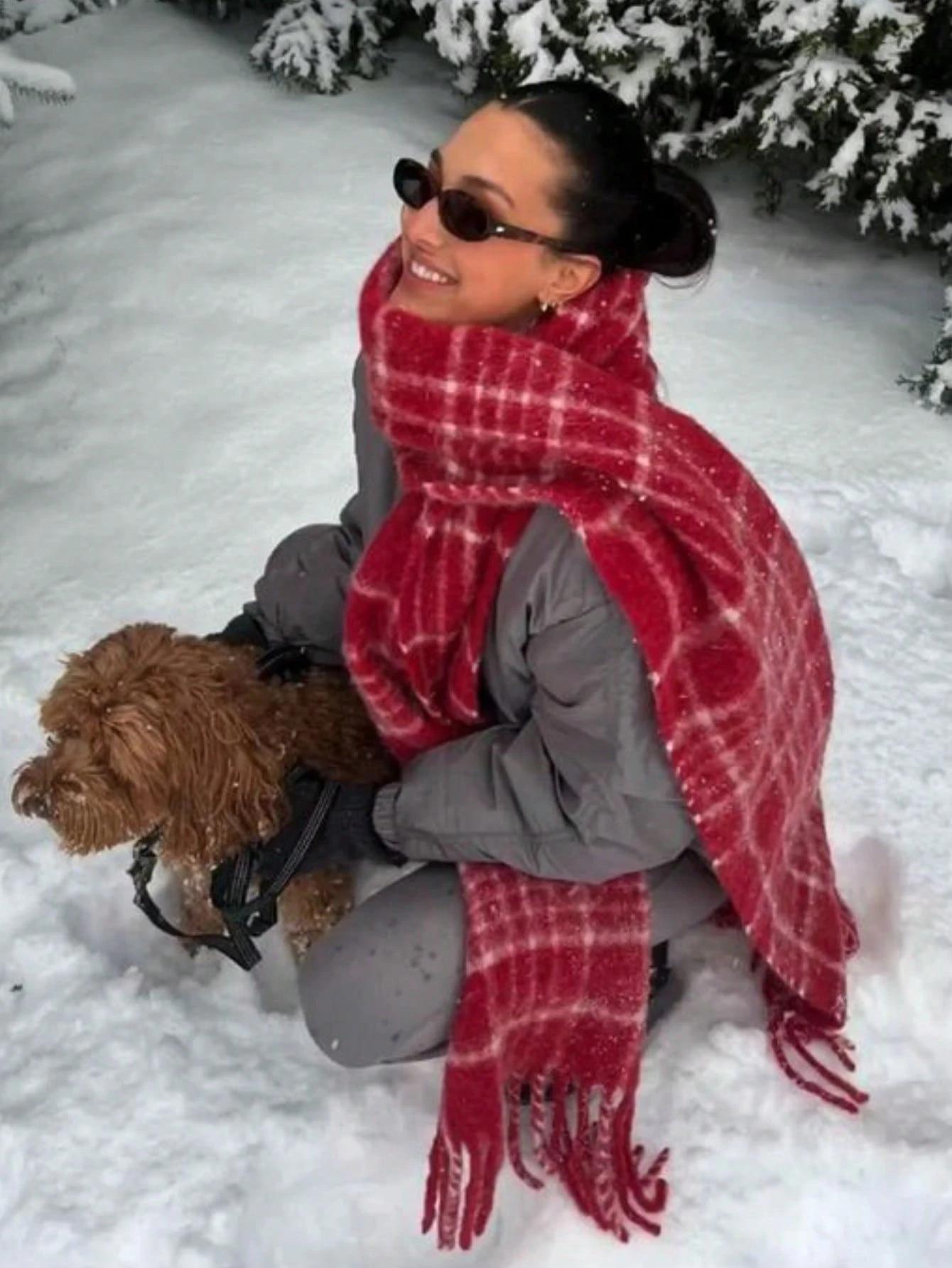 Luxury Cashmere Women Plaid Scarf Winter Warm Shawl And Wrap Bandana Pashmina Female Foulard Square Thick Blanket Poncho
Luxury Cashmere Women Plaid Scarf Winter Warm Shawl And Wrap Bandana Pashmina Female Foulard Square Thick Blanket Poncho