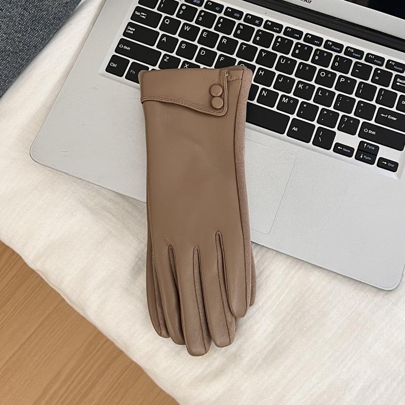 New leather gloves winter women s velvet thickened warm windproof cold outdoor riding driving five fingers One size хакі
New leather gloves winter women s velvet thickened warm windproof cold outdoor riding driving five fingers One size хакі