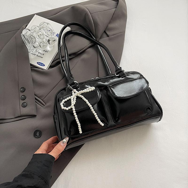 Сумка Boston Bag для ношения на плече. Сумка для боулинга с ручным креплением. Вместительная сумка на одно плечо. With pendant чёрный