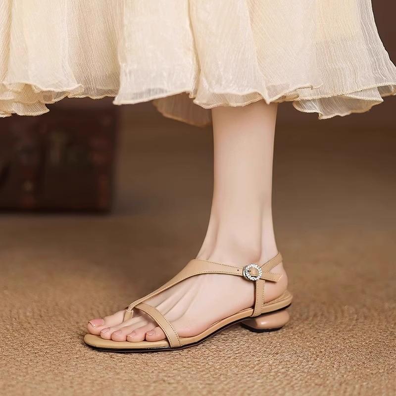 Fashion Spring 2025 Large Size Beach Fashion Roman Flat Bottom Sandals Pure Color Women s Shoes Slip-On Slippers for Women Size 40 40 хаки
Fashion Spring 2025 Large Size Beach Fashion Roman Flat Bottom Sandals Pure Color Women s Shoes Slip-On Slippers for Women Size 40 40 хаки