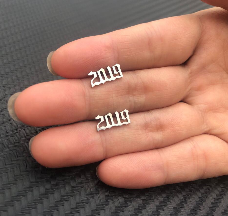 Stainless Steel Digital Year Earrings - European & American Style, Ideal Birthday Gift Steel 2001
Stainless Steel Digital Year Earrings - European & American Style, Ideal Birthday Gift Steel 2001