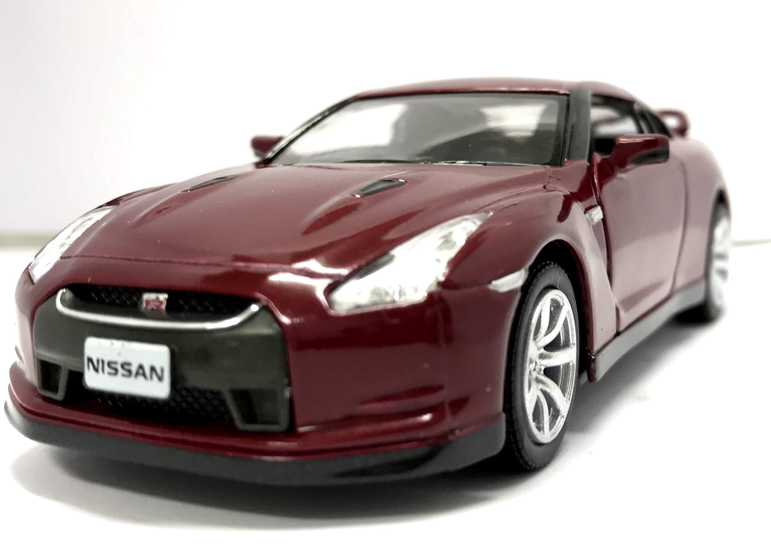 KiNSMART 2009 Nissan R35 Инерционная мини-машинка Красный 1/36 GT-R
KiNSMART 2009 Nissan R35 Инерционная мини-машинка Красный 1/36 GT-R