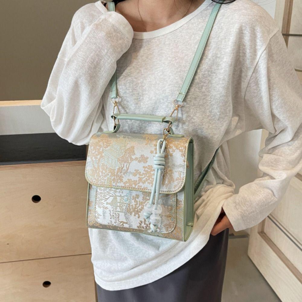 Large Capacity Chinese Style Daypack Sweet Square Backpack Embroidery Pu Backpack Hanfu Decoration розовый
Large Capacity Chinese Style Daypack Sweet Square Backpack Embroidery Pu Backpack Hanfu Decoration розовый