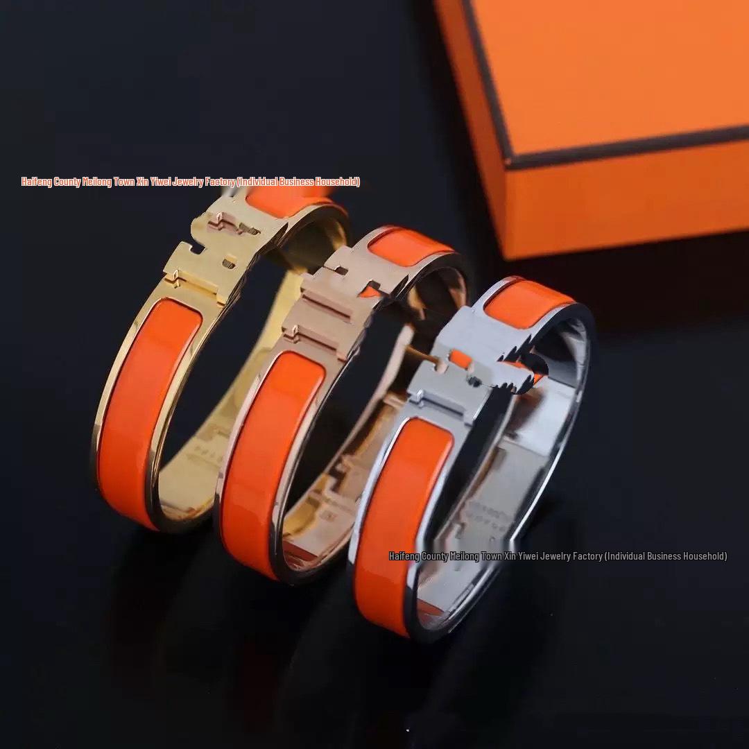 Високоякісний золотий браслет-манжета з літерою H - Унісекс Браслет у стилі селебріті Platinum Size 19 помаранчевий
Високоякісний золотий браслет-манжета з літерою H - Унісекс Браслет у стилі селебріті Platinum Size 19 помаранчевий