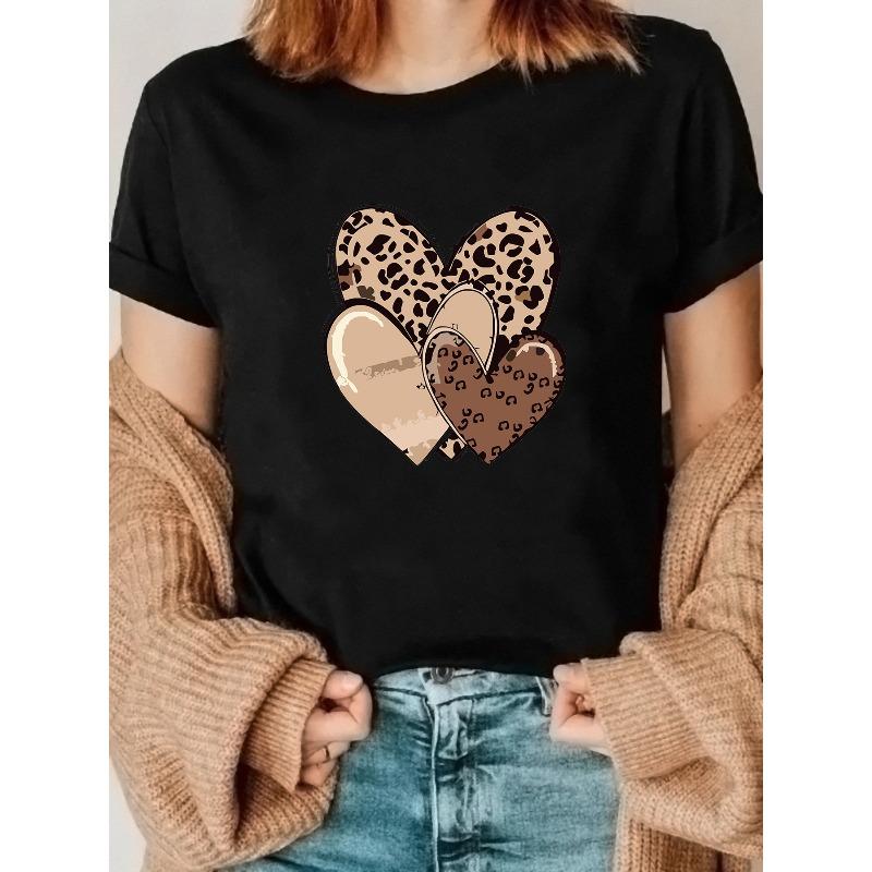 European sizes A Cute Summer T-Shirt Featuring a Leopard Print Heart Pattern, Perfect for Spring And Summer Casual Sports Wear for Women. 4XL чорний
European sizes A Cute Summer T-Shirt Featuring a Leopard Print Heart Pattern, Perfect for Spring And Summer Casual Sports Wear for Women. 4XL чорний