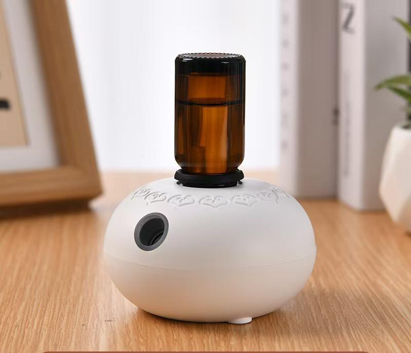 Аппарат для ароматерапии на основе чистого масла без воды - диффузор эфирных масел для автомобиля и дома
Аппарат для ароматерапии на основе чистого масла без воды - диффузор эфирных масел для автомобиля и дома