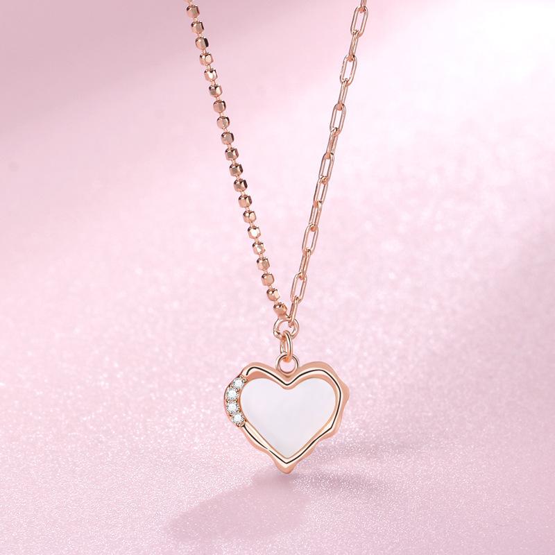 Ожерелье «Любовь» с рябчиками, женская мода, универсальный темперамент, сладкие носки, нерегулярная цепочка, кулон «Любовь»
Ожерелье «Любовь» с рябчиками, женская мода, универсальный темперамент, сладкие носки, нерегулярная цепочка, кулон «Любовь»