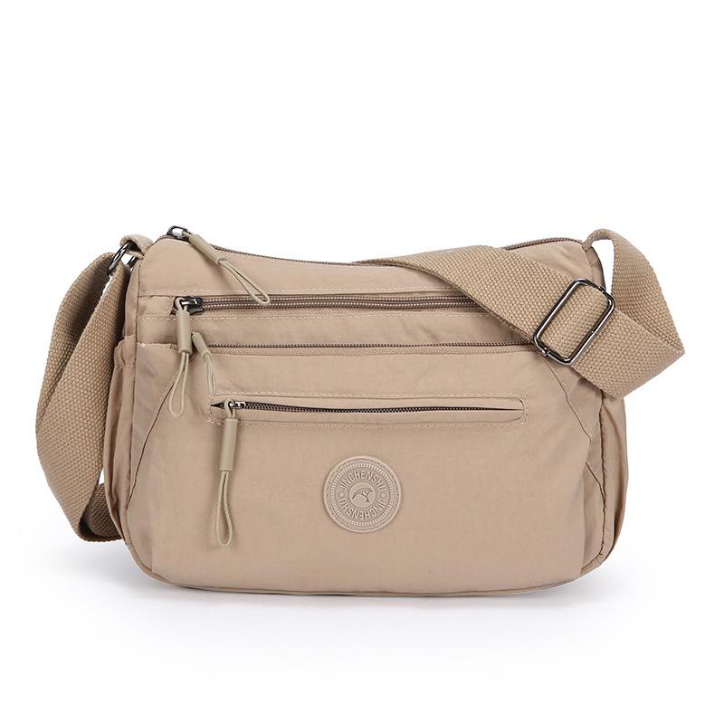 Многослойная сумка Сумка для матери среднего возраста Сумка через плечо Большая вместимость Дорожная наплечная сумка
Многослойная сумка Сумка для матери среднего возраста Сумка через плечо Большая вместимость Дорожная наплечная сумка