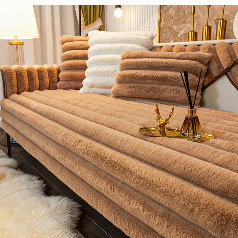 Утолщенный плюшевый чехол на диван с кроликом, нескользящий чехол-накидка на сиденье, европейский чехол на диван, диванное полотенце для декора гостиной 70x70CM 1pcs коричневый
Утолщенный плюшевый чехол на диван с кроликом, нескользящий чехол-накидка на сиденье, европейский чехол на диван, диванное полотенце для декора гостиной 70x70CM 1pcs коричневый