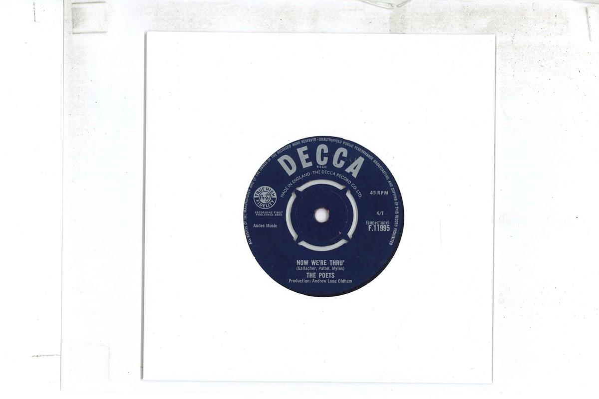 7inch Record POETS - Now We re Thru / There Are Some F11995 DECCA 1964 UK Rock Used
7inch Record POETS - Now We re Thru / There Are Some F11995 DECCA 1964 UK Rock Used
