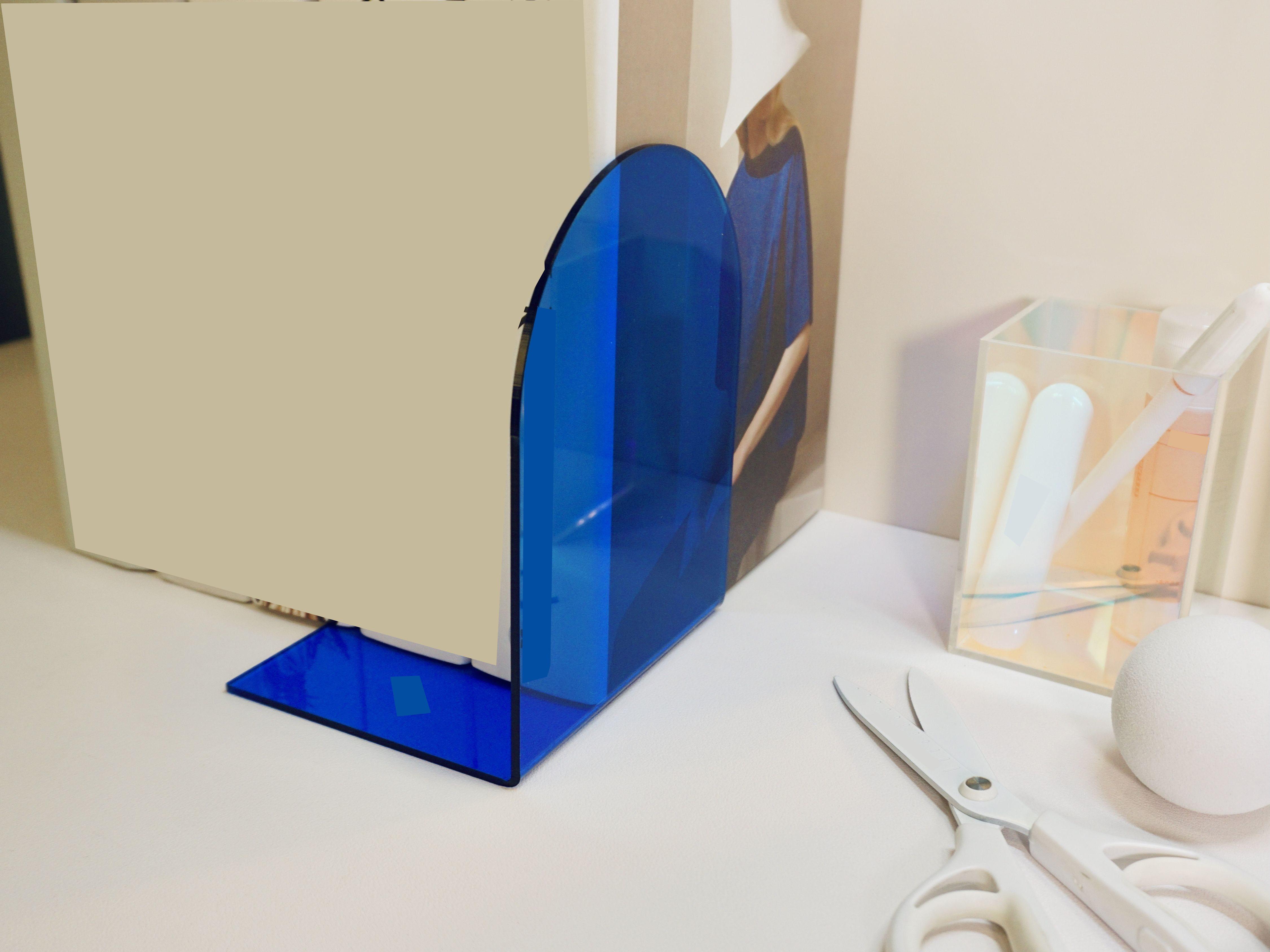 1pcs Acrylic bookshelf, book support, fixed book storage, L-shaped decorative ornament, library book shelf board
1pcs Acrylic bookshelf, book support, fixed book storage, L-shaped decorative ornament, library book shelf board