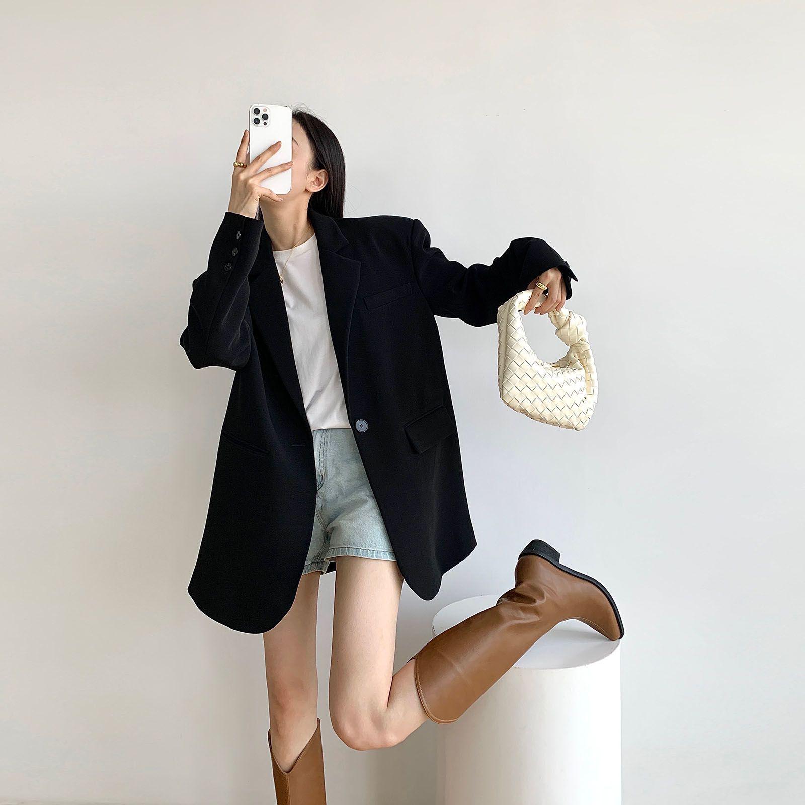 Women s High-End Black Street Style Versatile Casual Suit Jacket for Spring and Autumn Small чорний
Women s High-End Black Street Style Versatile Casual Suit Jacket for Spring and Autumn Small чорний