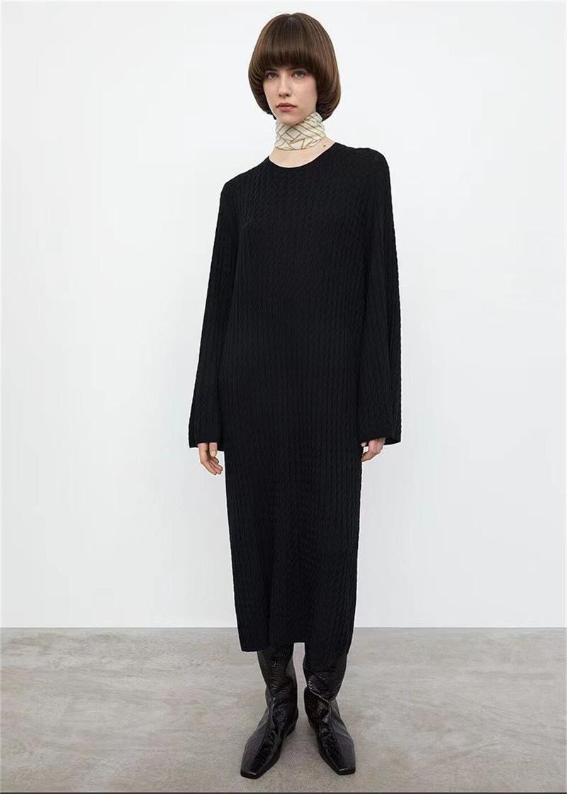 Nordic Minimalist Loose Cable Knit Wool Dress M чорний
Nordic Minimalist Loose Cable Knit Wool Dress M чорний
