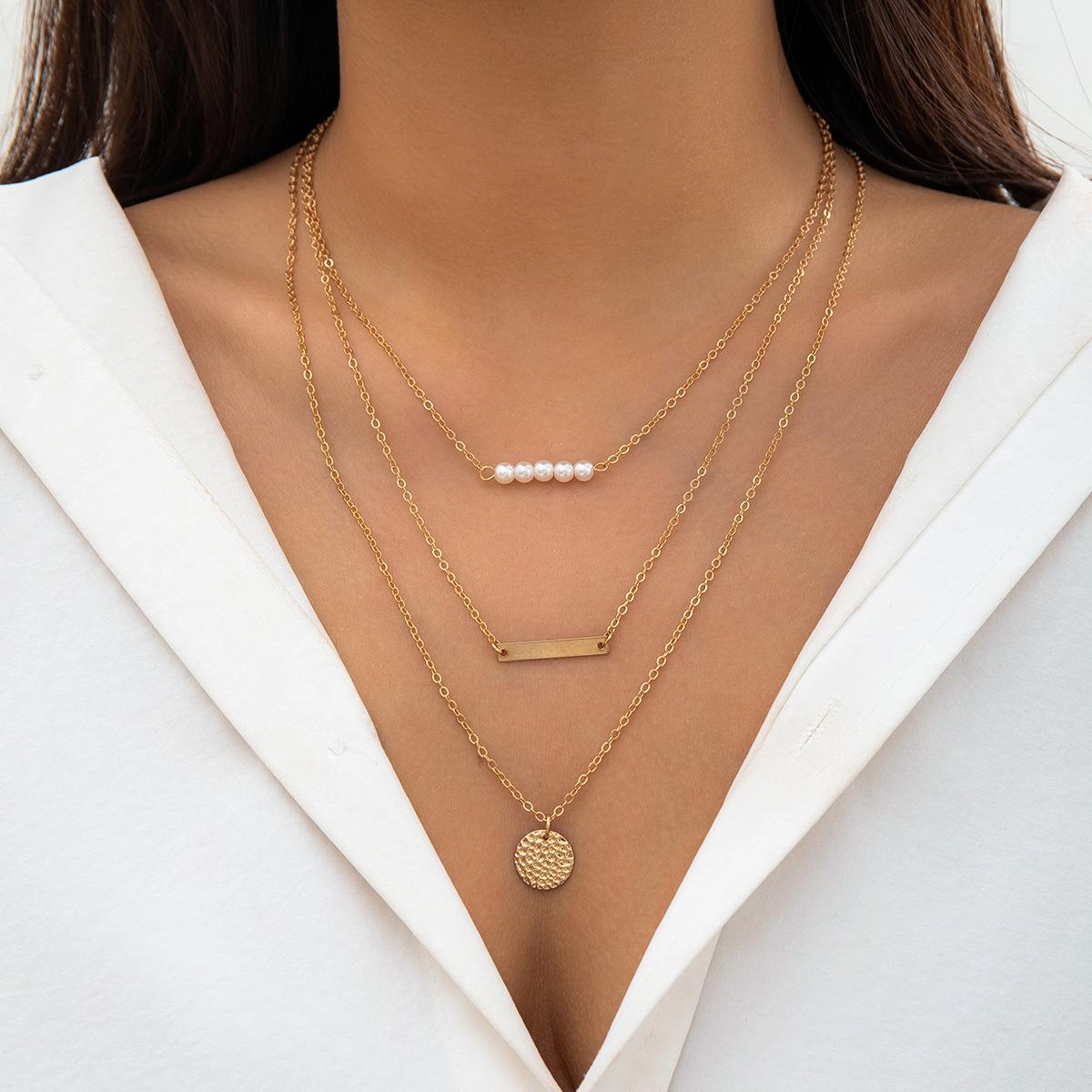 Dark Wind Metal Sequined Chain Necklace Women, Simple Imitation Pearl Geometric Sweet And Cool Necklace
Dark Wind Metal Sequined Chain Necklace Women, Simple Imitation Pearl Geometric Sweet And Cool Necklace
