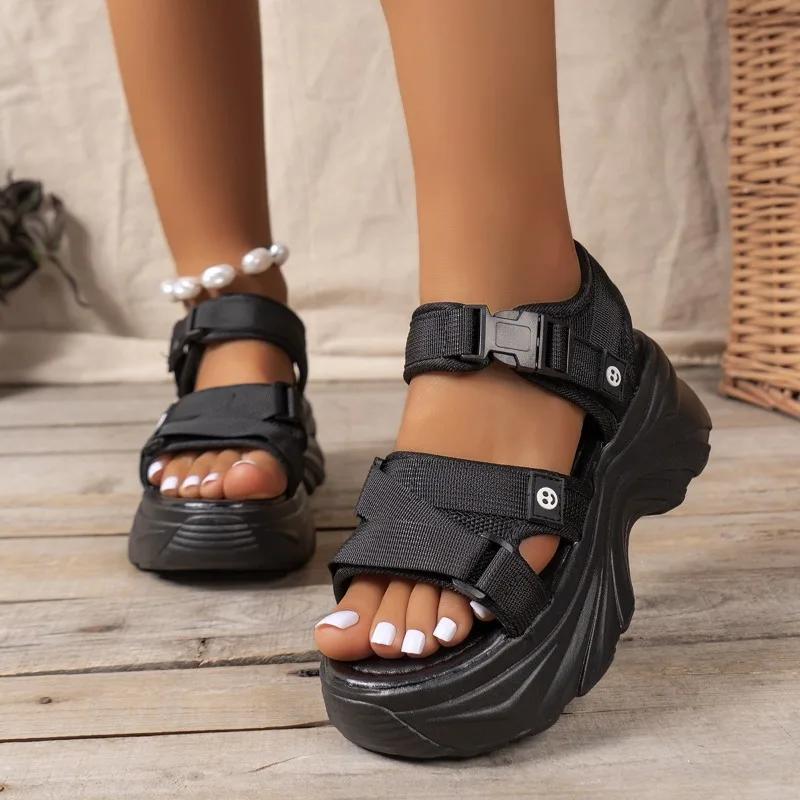 Распродажа модной женской обуви 2024 года, высококачественные женские сандалии с ремешком на щиколотке, летние с открытым носком, однотонные, повседневные сандалии на платформе большого размера 42 чёрный
Распродажа модной женской обуви 2024 года, высококачественные женские сандалии с ремешком на щиколотке, летние с открытым носком, однотонные, повседневные сандалии на платформе большого размера 42 чёрный