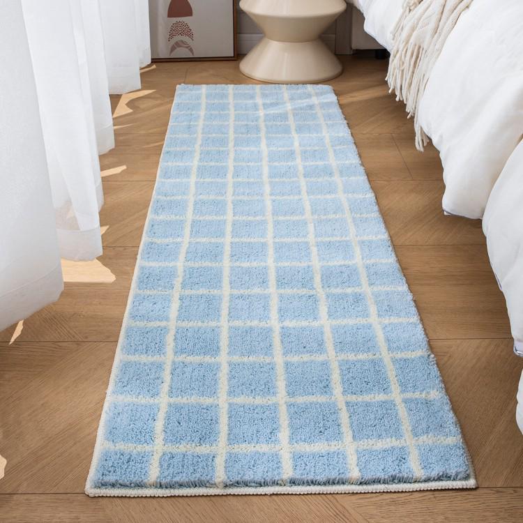 Plush Long Strip Bedside Rug - Cream Style Carpet for Bedroom, Bay Window, or Sofa Table Mat 40x120 cm
Plush Long Strip Bedside Rug - Cream Style Carpet for Bedroom, Bay Window, or Sofa Table Mat 40x120 cm