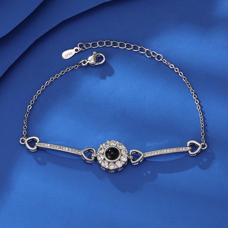 Браслет с проекцией Я люблю тебя на 100 языках - Настраиваемый с цветной фотографией, Идеальный рождественский подарок.
Браслет с проекцией Я люблю тебя на 100 языках - Настраиваемый с цветной фотографией, Идеальный рождественский подарок.