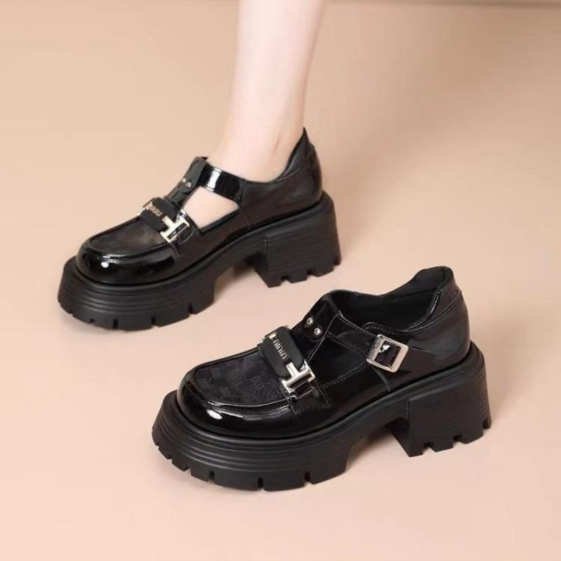 Женские туфли в стиле Лолита Мэри Джейн Роскошные сексуальные туфли JK для женщин Модные элегантные туфли на платформе и каблуках для женщин Zapatos De Mujer 35
Женские туфли в стиле Лолита Мэри Джейн Роскошные сексуальные туфли JK для женщин Модные элегантные туфли на платформе и каблуках для женщин Zapatos De Mujer 35