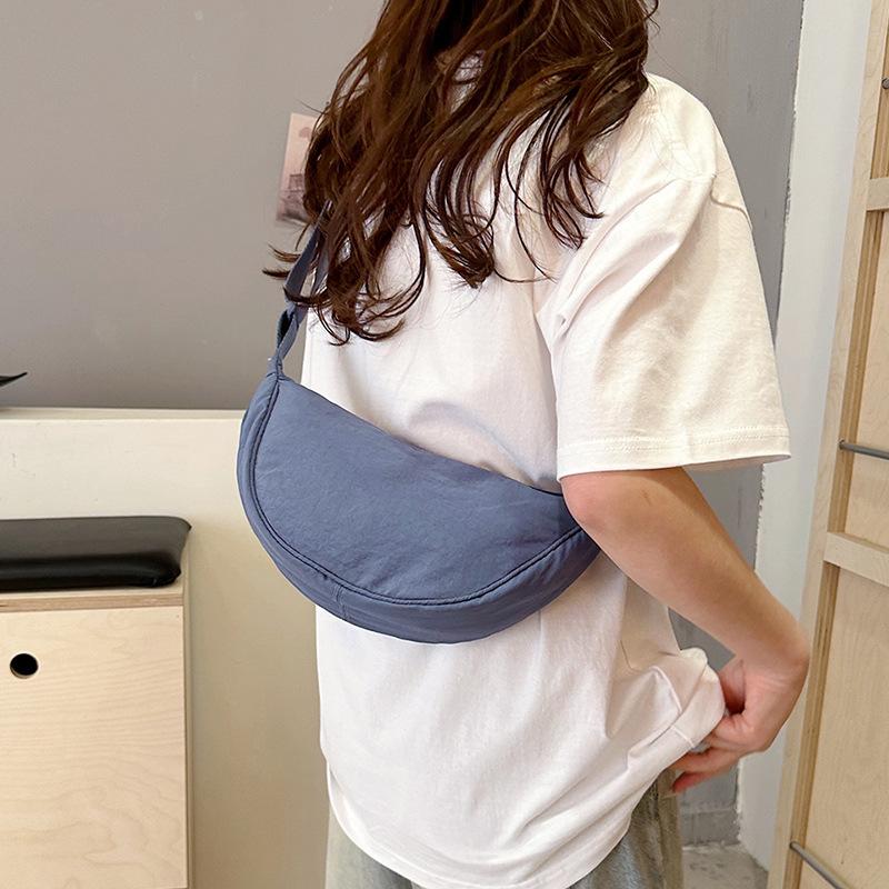 This year, the popular small bag women s 2025 spring new messenger bag sports fanny bag shoulder bag versatile dumpling bag помаранчевий
This year, the popular small bag women s 2025 spring new messenger bag sports fanny bag shoulder bag versatile dumpling bag помаранчевий