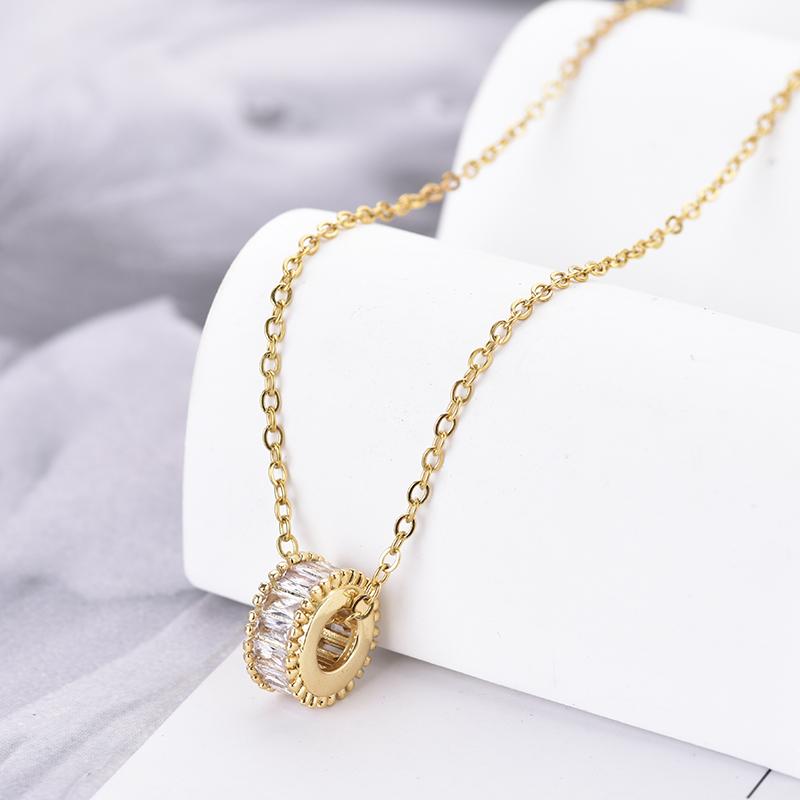 Trendy Round Luxury Zincon Pendant Necklace Woman Stainless Steel Chain Choker Daily Necklace Zircon Female Wedding Party Gift золотий
Trendy Round Luxury Zincon Pendant Necklace Woman Stainless Steel Chain Choker Daily Necklace Zircon Female Wedding Party Gift золотий