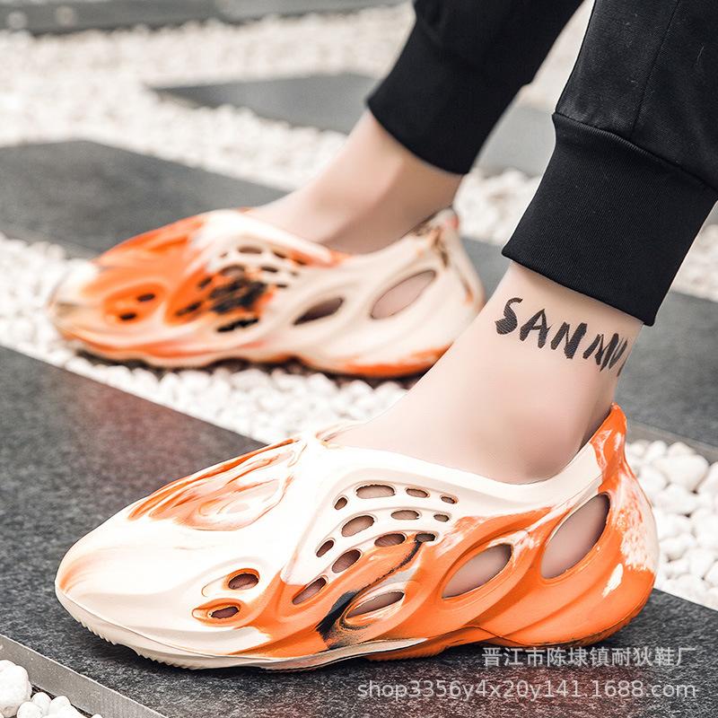 Coconut hole shoes men s summer new trend men s camouflage men s bag head Roman beach shoes sandals 37
Coconut hole shoes men s summer new trend men s camouflage men s bag head Roman beach shoes sandals 37