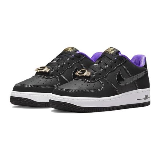 Nike Air Force 1 LV8 Low World Champ - Lakers - DQ0300-001 EU 35.5
Nike Air Force 1 LV8 Low World Champ - Lakers - DQ0300-001 EU 35.5