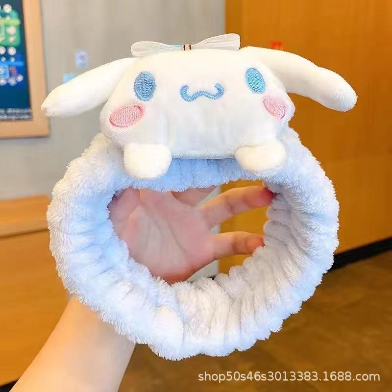 Kawaii Sanrio Kuromi Melody Doll Face Wash Makeup Hairband Cinnamoroll PompomPurin Sweet Non Slip Elastic Hair Accessories Kid Friendly Entertaining
Kawaii Sanrio Kuromi Melody Doll Face Wash Makeup Hairband Cinnamoroll PompomPurin Sweet Non Slip Elastic Hair Accessories Kid Friendly Entertaining