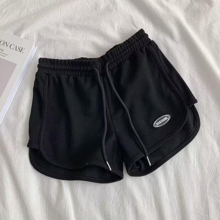 Женские шорты с высокой талией в корейском стиле для лета, для йоги и бега – Свободные, удобные, повседневные спортивные шорты 2XL чёрный
Женские шорты с высокой талией в корейском стиле для лета, для йоги и бега – Свободные, удобные, повседневные спортивные шорты 2XL чёрный