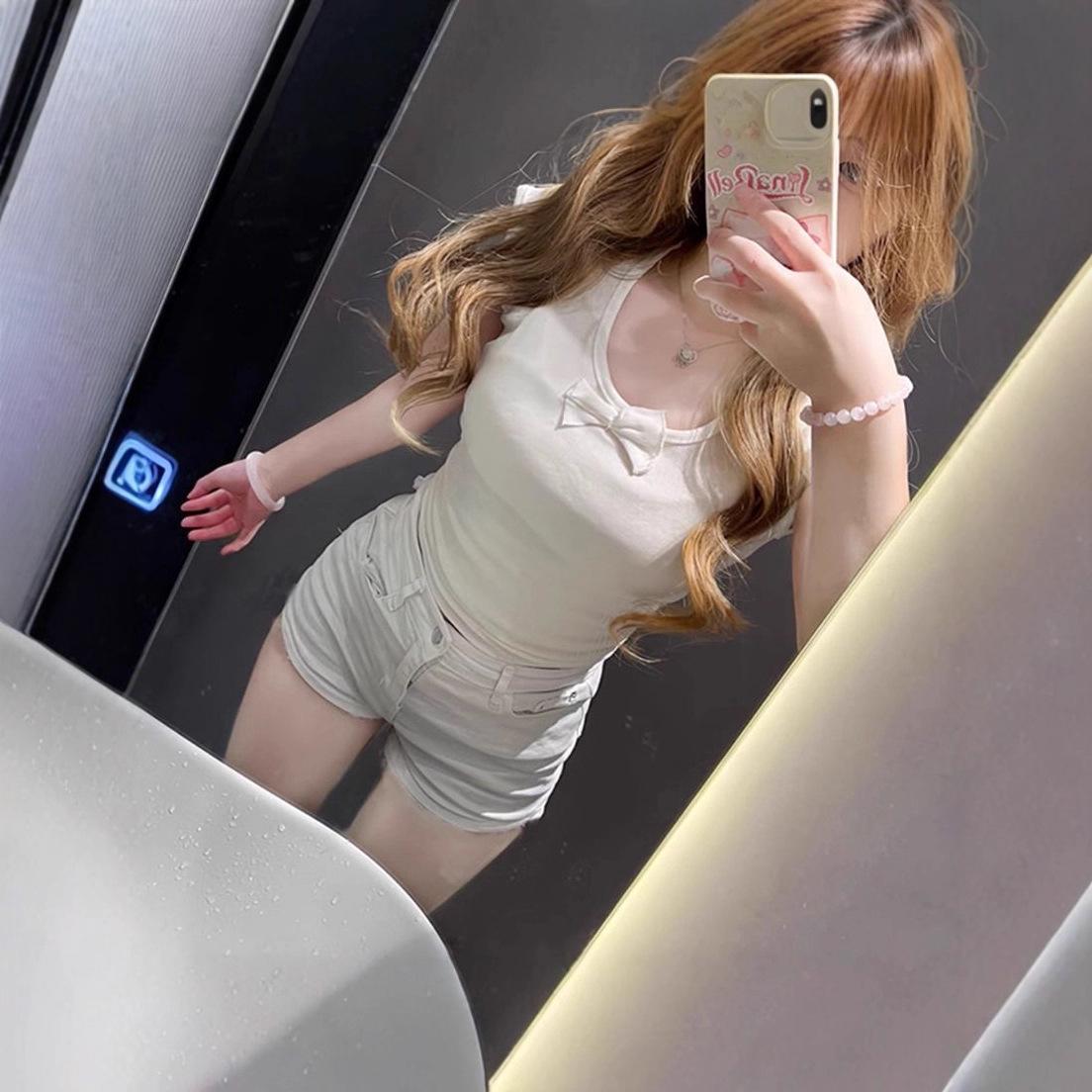 American Summer Low-Waist White Zipper Denim Shorts - Spicy, Tight, Elastic Fit L белый
American Summer Low-Waist White Zipper Denim Shorts - Spicy, Tight, Elastic Fit L белый