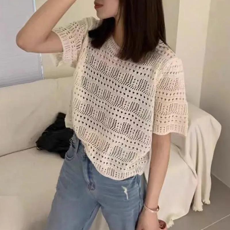 Women s Crochet Hollow T-shirt Summer Chiffon Thin Solid Color Knitted Sweater Top Cover 2XL брудно-білий
Women s Crochet Hollow T-shirt Summer Chiffon Thin Solid Color Knitted Sweater Top Cover 2XL брудно-білий