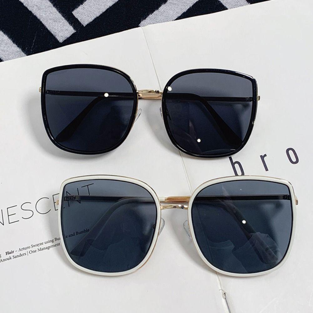 Camping Fishing Stage Eyewear Big Frame Shades Vintage Oversized SunGlasses for Women & Men 1
Camping Fishing Stage Eyewear Big Frame Shades Vintage Oversized SunGlasses for Women & Men 1