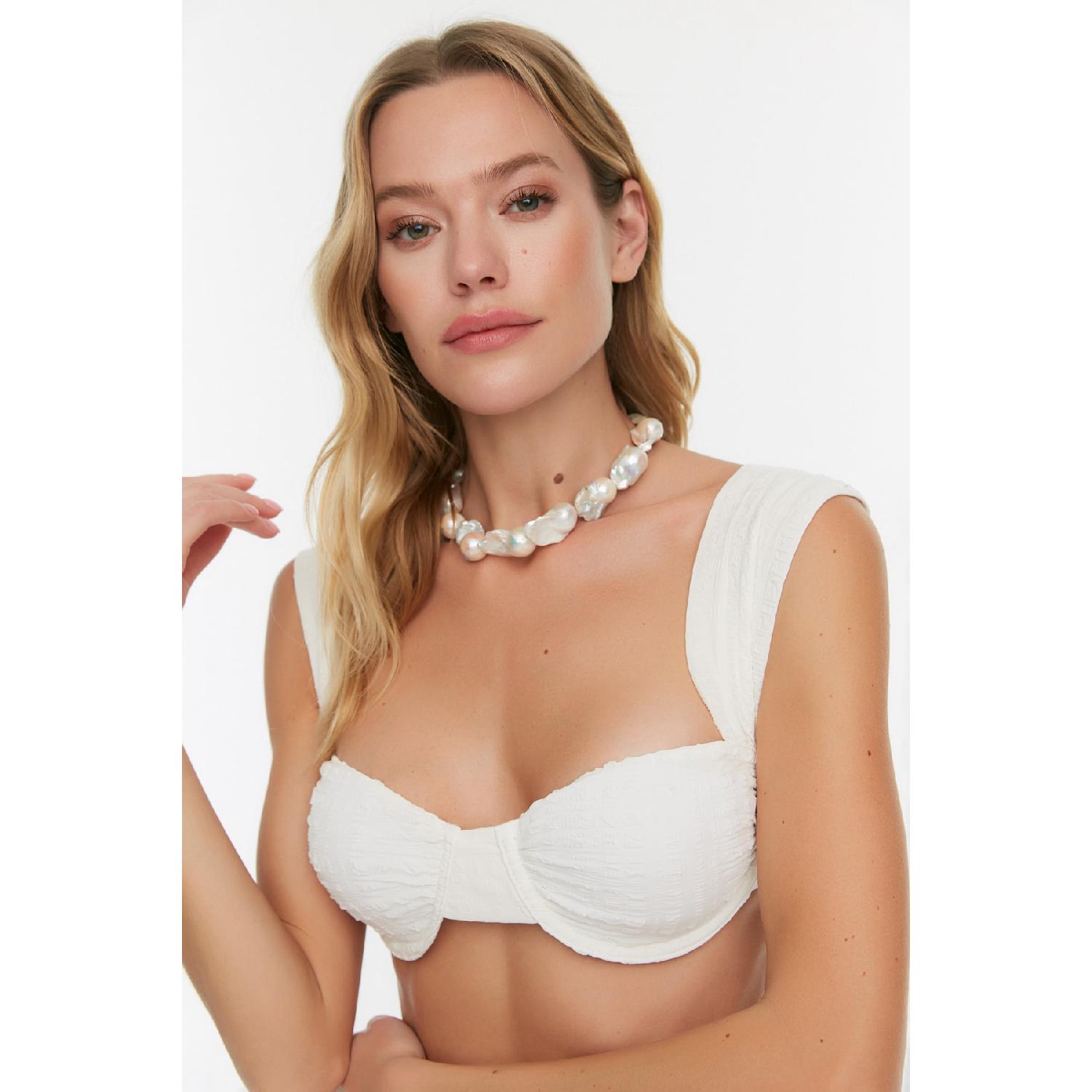 Жаккардовый текстурированный бикини-топ на косточках цвета экрю Tbess21bu0161 40 белый 
Жаккардовый текстурированный бикини-топ на косточках цвета экрю Tbess21bu0161 40 белый