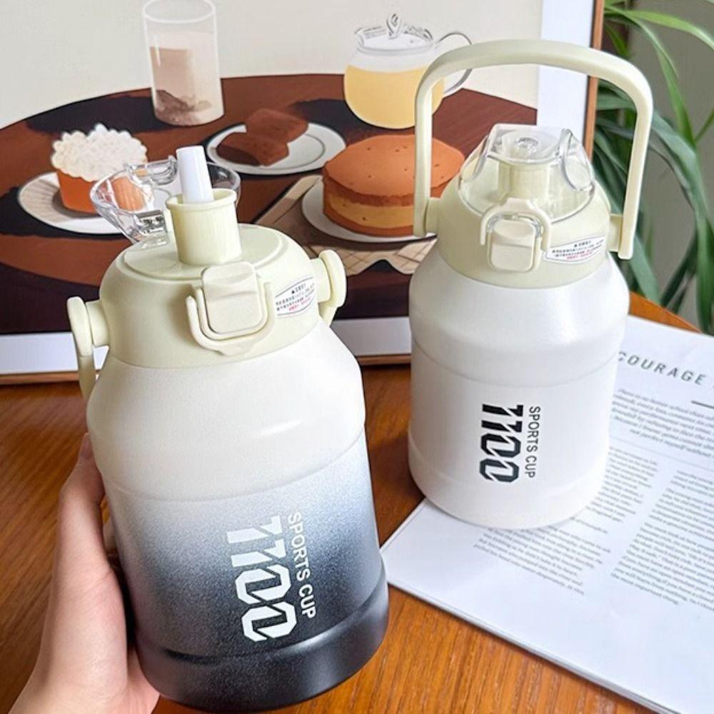 Insulated Hand-held Thermos Cup 316 Stainless Steel Straw Thermal Water Bottle Outdoor Sports черный белый
Insulated Hand-held Thermos Cup 316 Stainless Steel Straw Thermal Water Bottle Outdoor Sports черный белый