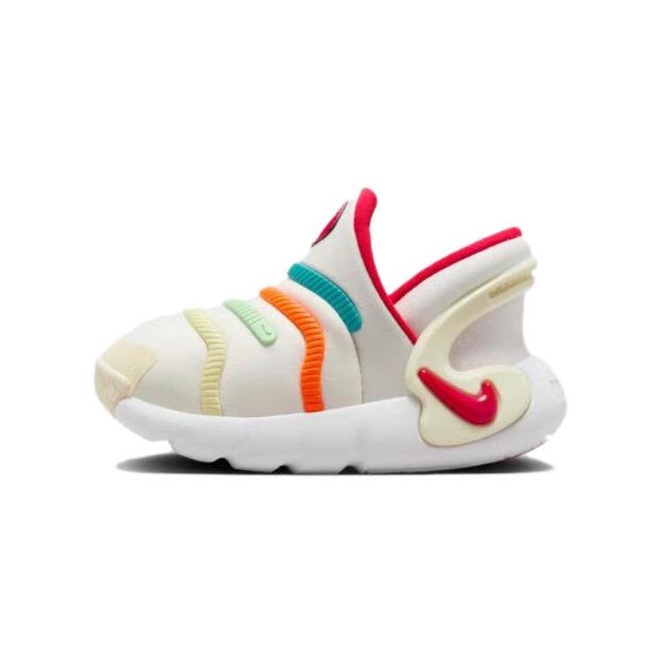 Новые Nike Dynamo 2 EasyOn TD Год Дракона FZ5524-161 23.5
Новые Nike Dynamo 2 EasyOn TD Год Дракона FZ5524-161 23.5