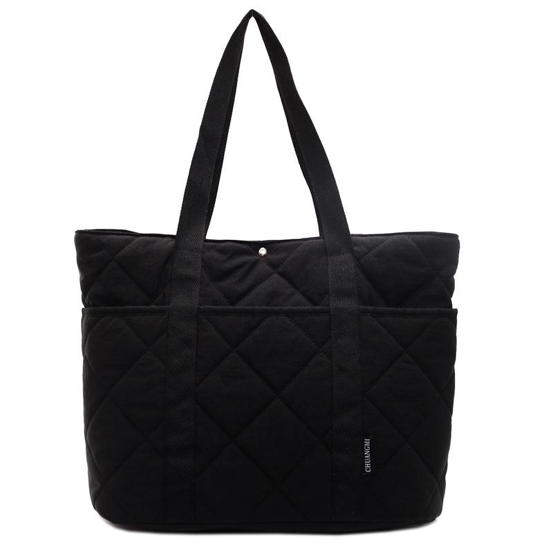 Autumn and Winter High-end Diamond Embroidered Thread Large Capacity Shoulder Bag New Cotton Clothing Tote Bag Fashionable Commuter Work Bag one size fits all чёрный
Autumn and Winter High-end Diamond Embroidered Thread Large Capacity Shoulder Bag New Cotton Clothing Tote Bag Fashionable Commuter Work Bag one size fits all чёрный