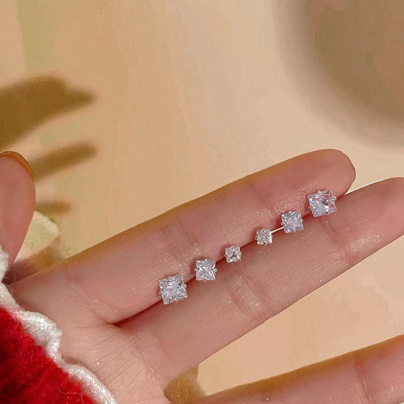 6-Piece Hypoallergenic Silver Stud Earring Set: Square & Cartilage Designs for Women 2023 6mm gold pair
6-Piece Hypoallergenic Silver Stud Earring Set: Square & Cartilage Designs for Women 2023 6mm gold pair