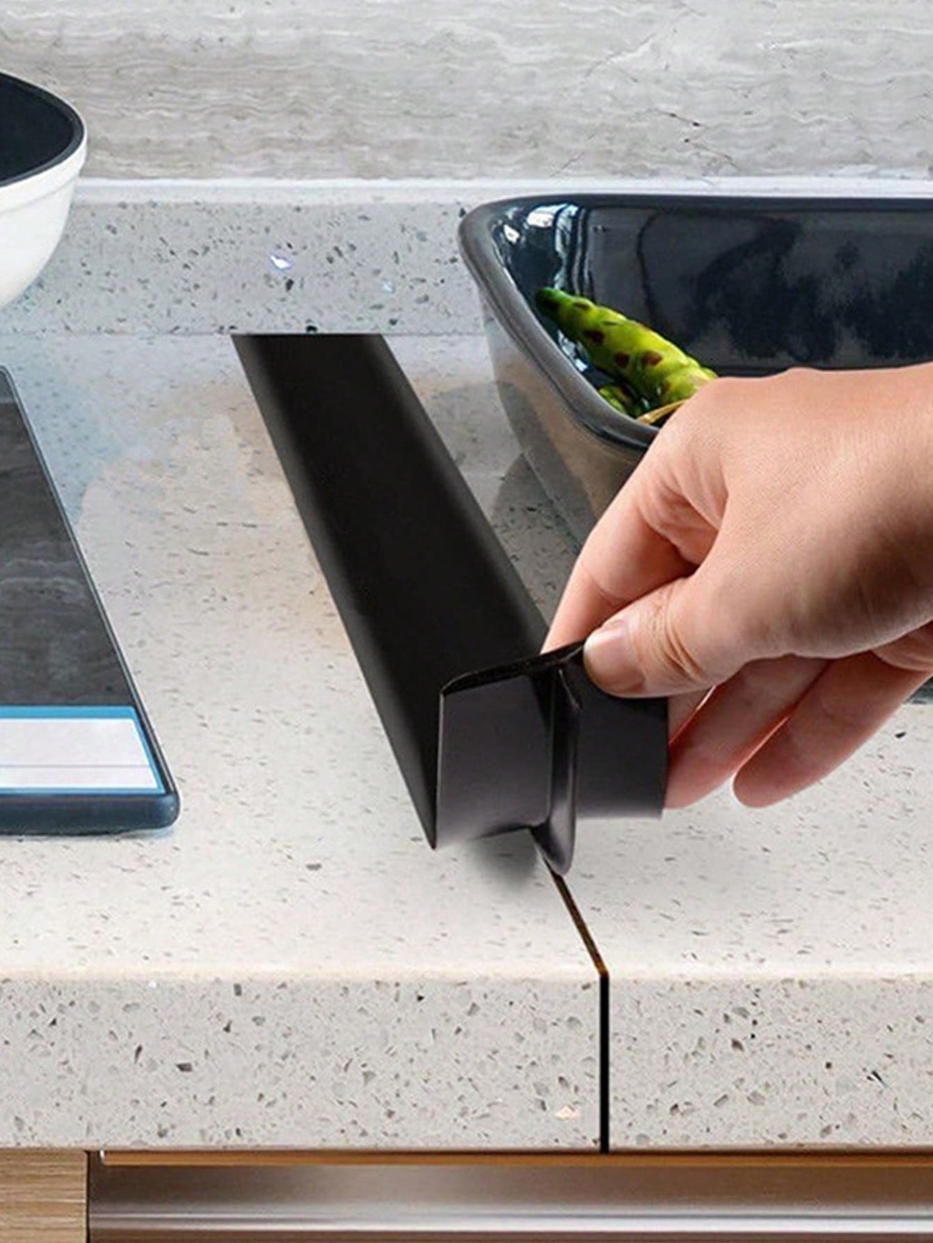 1PC Stove Counter Cover Kitchen Seal Organic High Temperature Resistant Kitchen Gap Strip, Kitchen Accessories Oil and Dirt Resistant Gas
1PC Stove Counter Cover Kitchen Seal Organic High Temperature Resistant Kitchen Gap Strip, Kitchen Accessories Oil and Dirt Resistant Gas